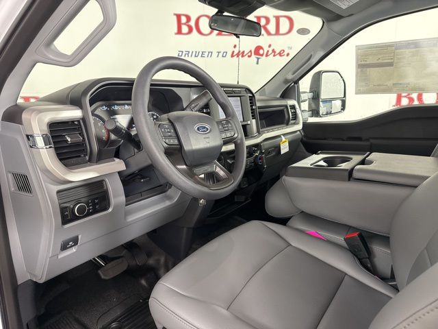 2024 Oxford White Ford Super Duty F-350 SRW XL RWD Truck