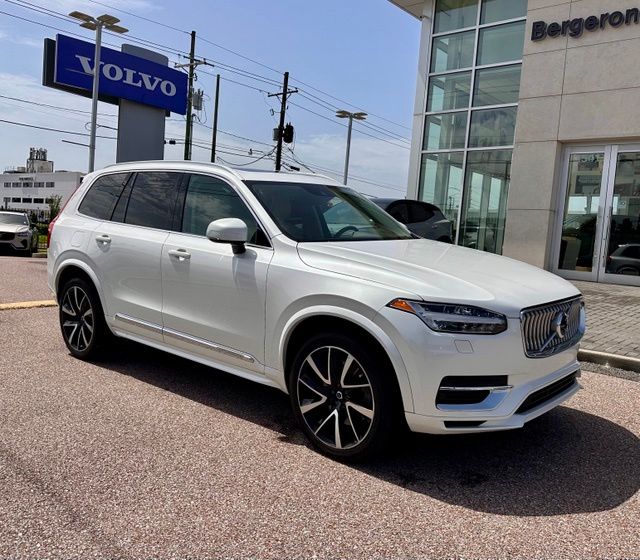 2021 Volvo XC90 T8 Recharge Inscription Expression 7-Passenger eAWD