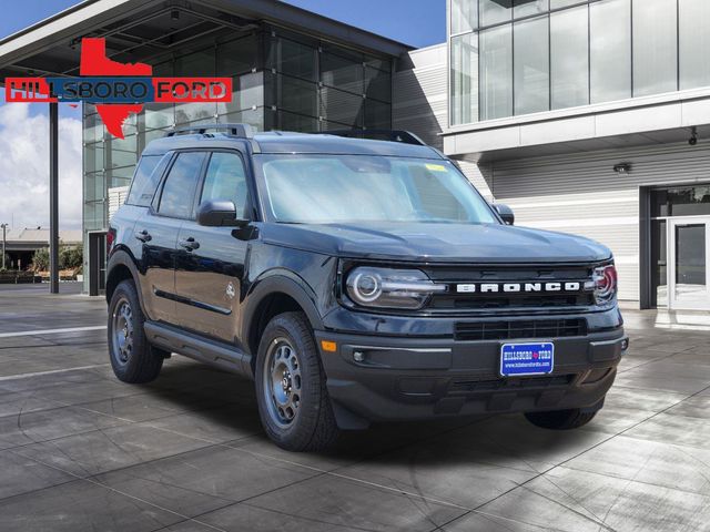 2024 Shadow Black Ford Bronco Sport Outer Banks 4X4 SUV