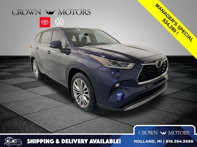 2022 Toyota Highlander Platinum FWD