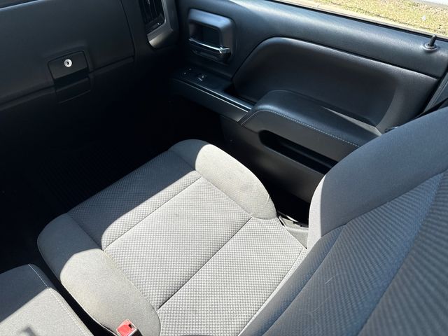 Used 2018 Gray Chevrolet LT image 13