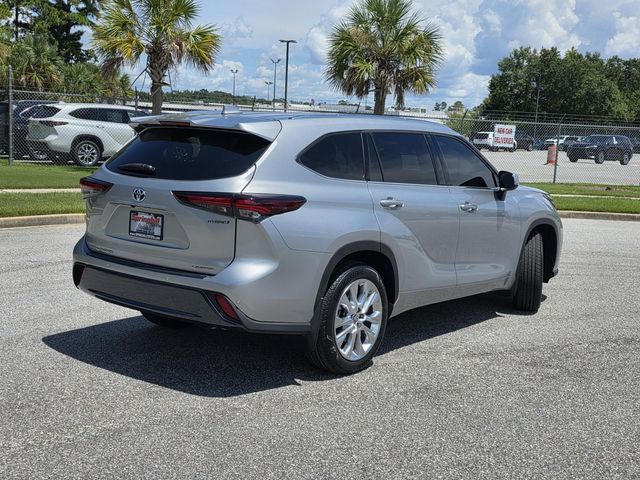 Used 2024 Toyota Highlander Hybrid SUV