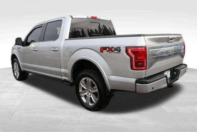 2015 Ford F-150 Platinum 23