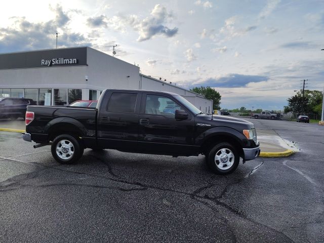 Used 2014 Black Ford XLT image 8