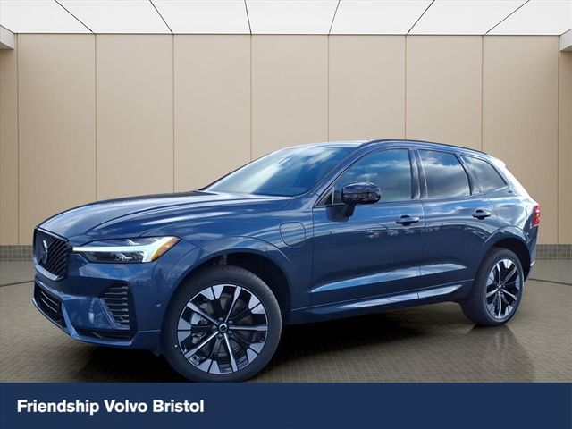 2026 Volvo XC60 B5 Plus AWD