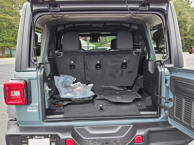 2025 Jeep Wrangler 4-Door Rubicon 4x4