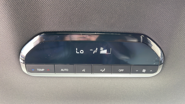 New 2027 Green Kia X-Line SX image 28
