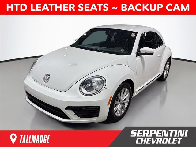 Pure White 2018 Volkswagen Beetle Hatchback Front-Wheel Drive 6-Speed Automatic