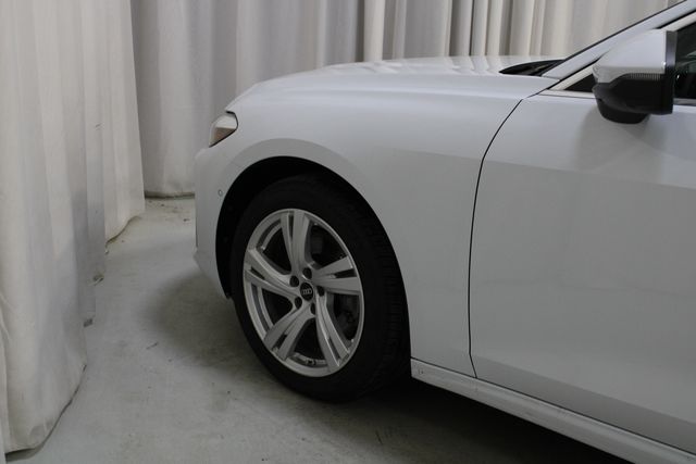 Used 2025 White Audi 2.0T Prestige image 27