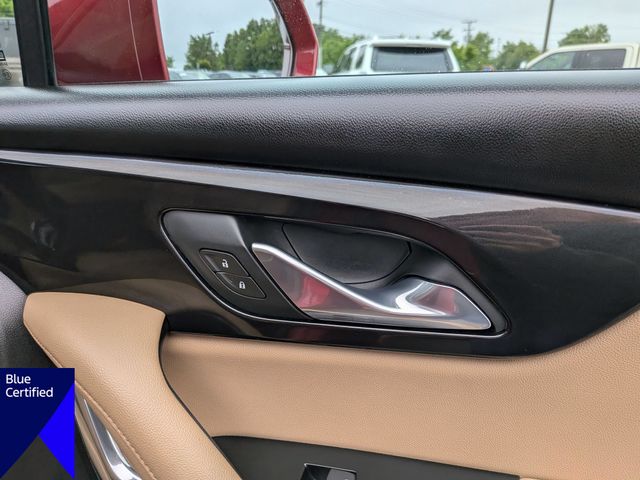 Used 2019 Red Chevrolet Premier image 33