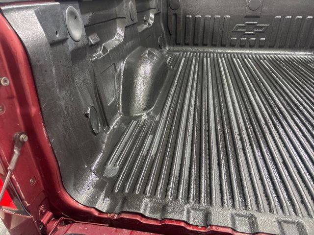 2017 Chevrolet Silverado 1500 LT photo