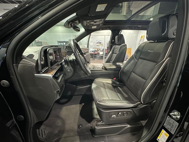 2023 Cadillac Escalade Premium Luxury - 9