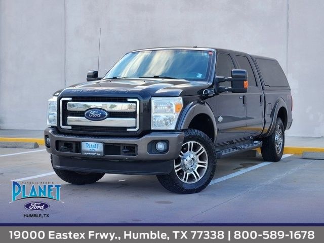 Tuxedo Black Metallic 2015 Ford F-250 Super Duty King Ranch Crew Cab 4WD Pickup Truck Four-Wheel Drive 6-Speed Automatic Overdrive