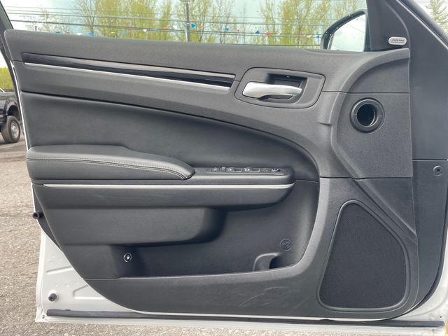 2020 Chrysler 300 S - Bright White Clearcoat exterior view 9