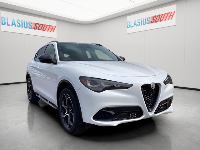 2024 Alfa Romeo Stelvio Veloce AWD