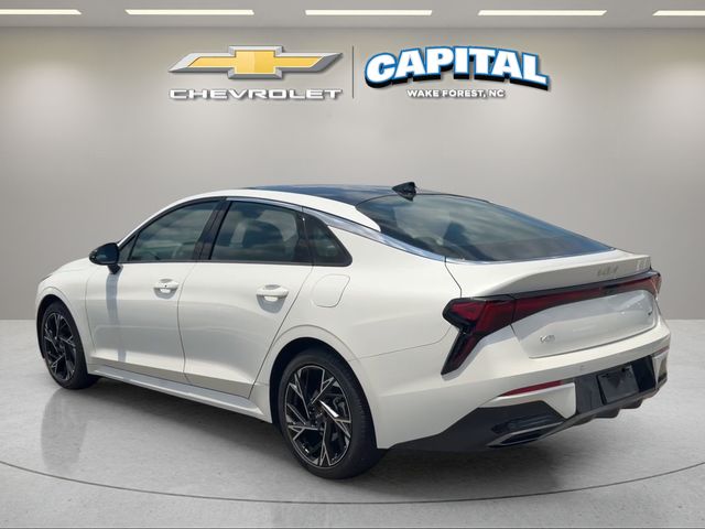 Used 2025 White Kia GT-Line image 3