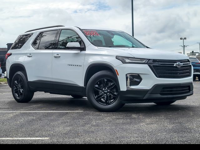 Summit White 2023 Chevrolet Traverse SUV / Crossover Front-Wheel Drive 9-Speed Automatic