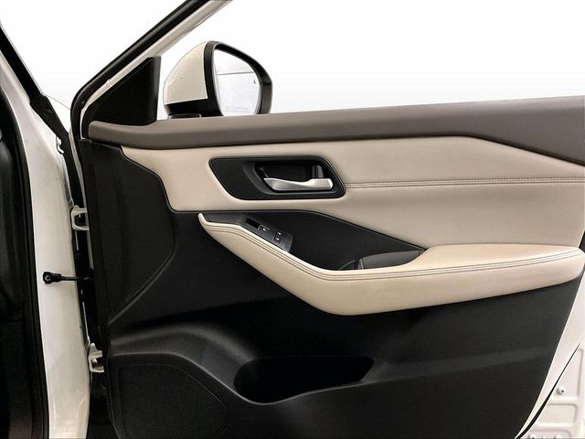 2022 Nissan Rogue SL White at Bob Ruth Ford