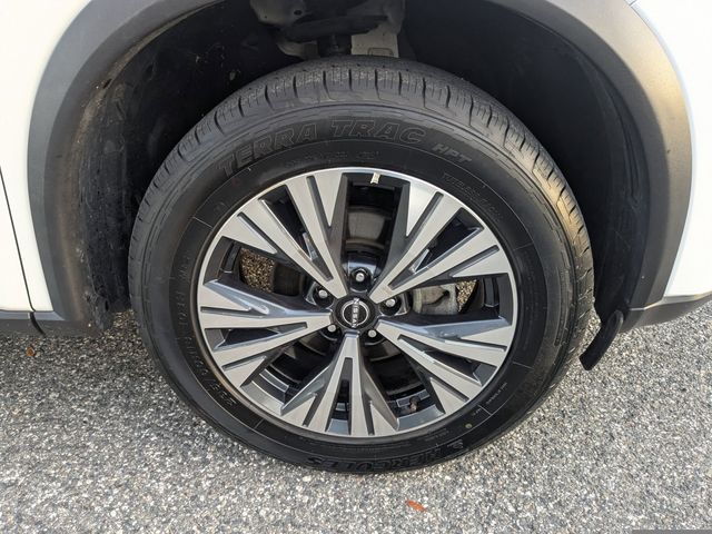 2023 Nissan Rogue SV White at Coastal Chevrolet Cadillac