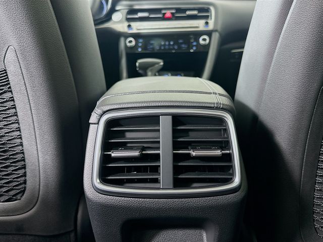 Thumbnail: 2025 Genesis G70 - 26