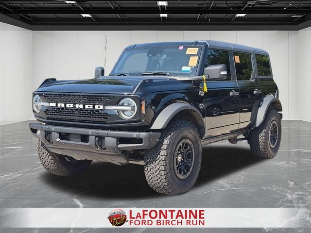 Shadow Black 2023 Ford Bronco SUV / Crossover Four-Wheel Drive Automatic