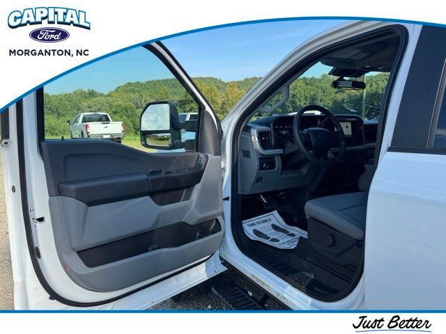 New 2026 White Ford XL image 17