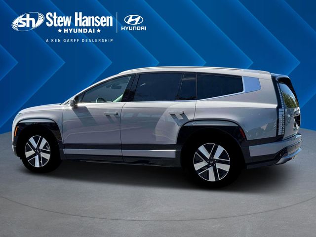 New 2026 Gray Hyundai SEL image 4