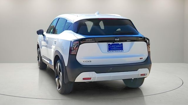 2025 Nissan Kicks