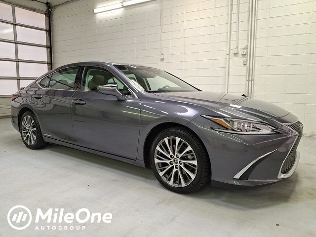 Gray Pearl 2020 Lexus ES Hybrid 300h FWD Sedan Front-Wheel Drive Continuously Variable Transmission