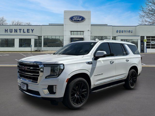 White Frost Tricoat 2021 GMC Yukon SUV / Crossover Four-Wheel Drive