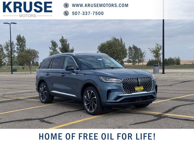 2025 Lincoln Aviator Reserve's photo