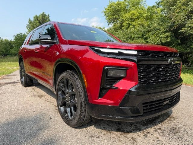 Used 2024 Chevrolet Traverse SUV