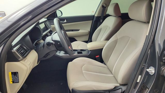 2016 Kia Optima LX Green at Autostrade