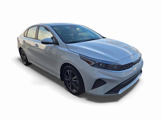 2023 Kia Forte LXS FWD