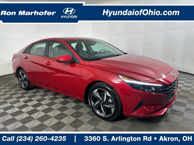 2023 Hyundai Elantra SEL FWD