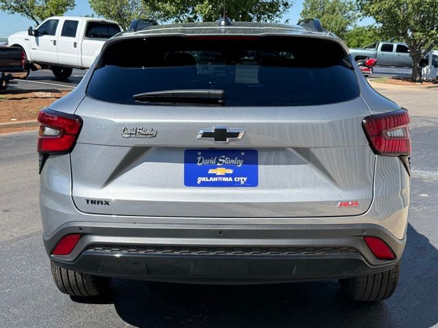 new 2026 Chevrolet Trax car, priced at $27,885