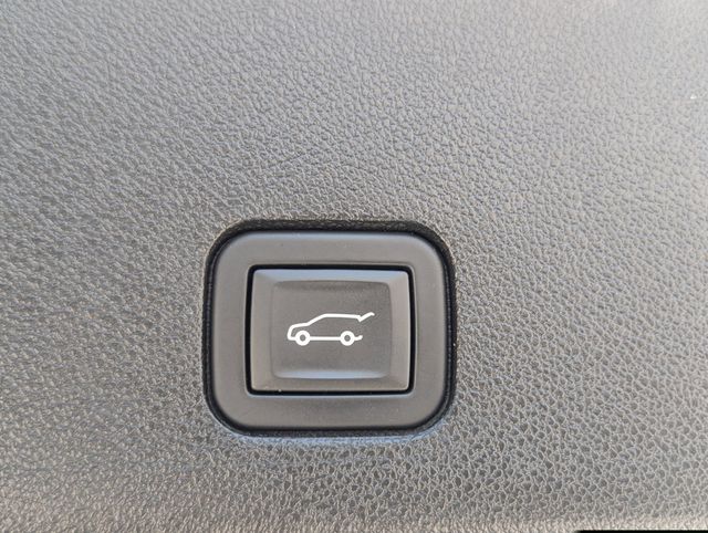 2023 Cadillac XT6 Premium Luxury White at Bayway Cadillac of The Woodlands