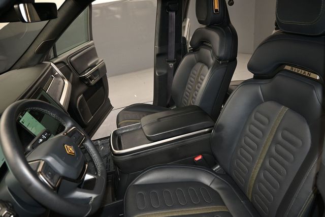 Used 2024  Rivian Adventure image 12