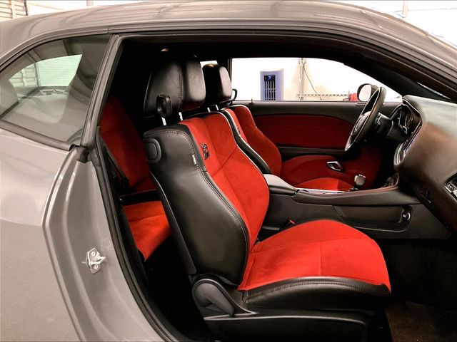 2018 Dodge Challenger R/T Gray at South Hills CDJR