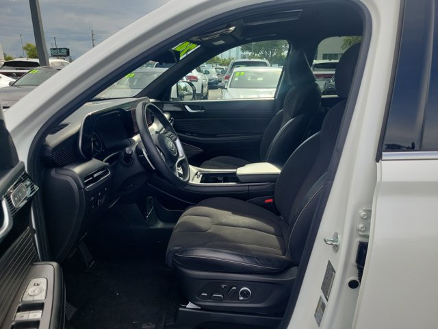 Used 2024 White Hyundai Calligraphy Night Edition image 17