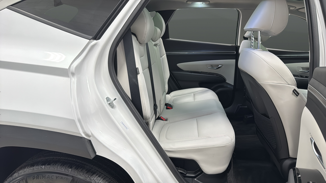 Used 2024 White Pearl Hyundai SEL Convenience image 25