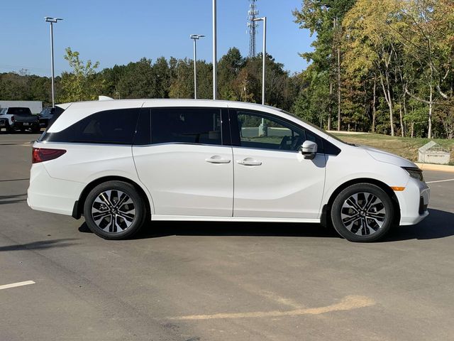 2025 Honda Odyssey Elite 11