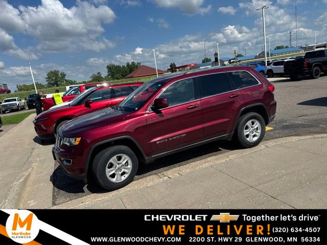 2017 Jeep Grand Cherokee Laredo 4WD