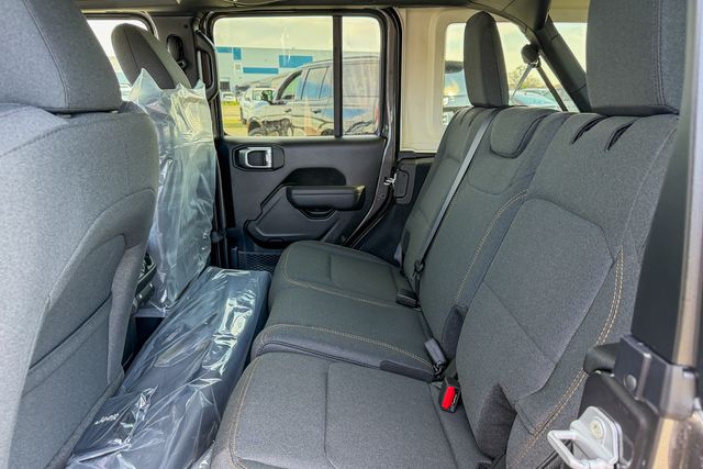 new 2026 Jeep Wrangler car, priced at $44,485