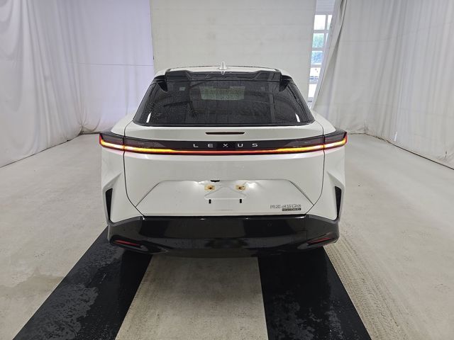 Used 2023 White Lexus 450e Premium image 8