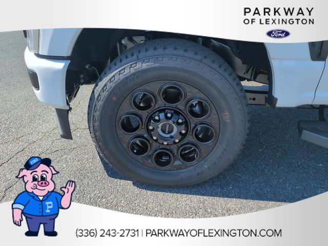 New 2026 White Ford XLT image 10