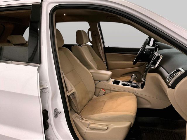 2017 Jeep Grand Cherokee Laredo White at Rochrich Mazda