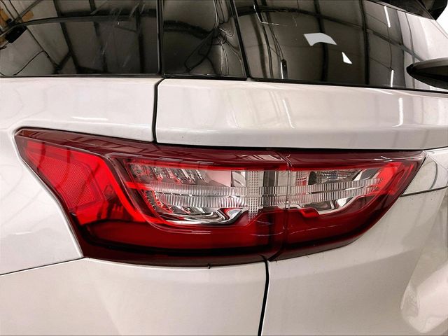 2019 Chevrolet Traverse 3LT Beige at Klick Lewis Buick Chevrolet