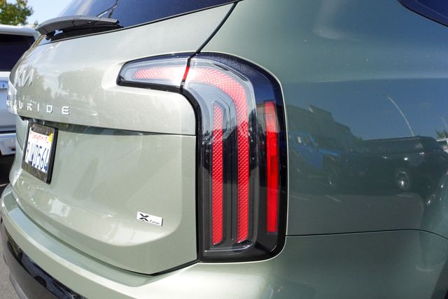 used 2024 Kia Telluride car, priced at $42,888