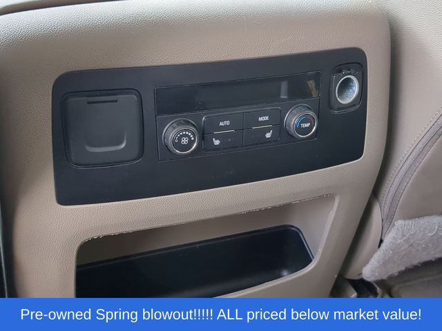 Used 2018 White GMC SLT image 41